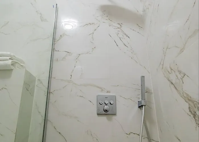 דירה De Silva Apartament1 *